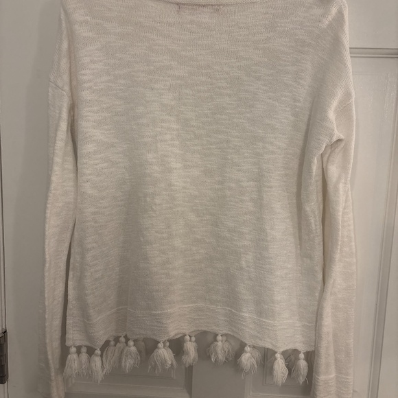Lilly Pulitzer White knit tassle sweater - Picture 4 of 4